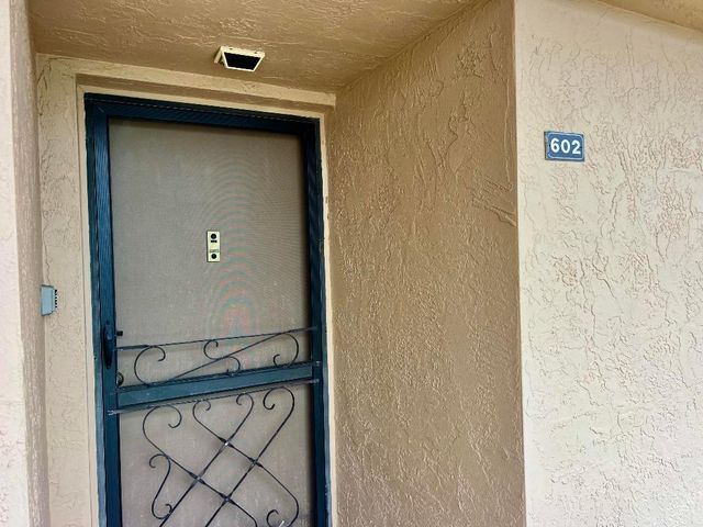 7770 Tahiti Lane 602, Lake Worth, FL 33467