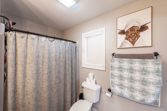 15 Raccoon Rd, Westmoreland, TN 37186
