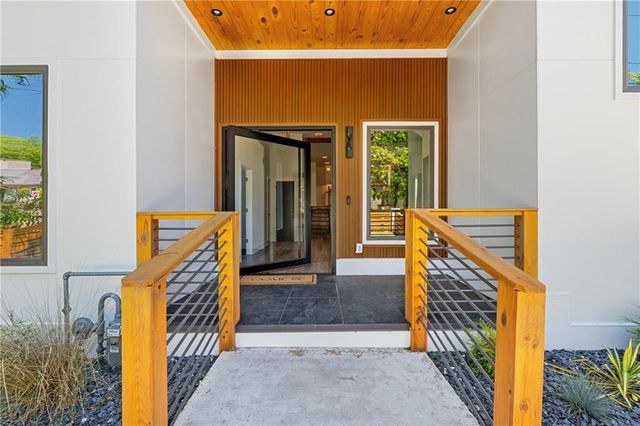 1927 Memorial Drive SE, Atlanta, GA 30317