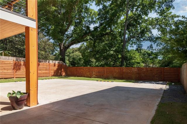 1927 Memorial Drive SE, Atlanta, GA 30317