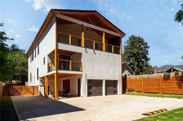 1927 Memorial Drive SE, Atlanta, GA 30317