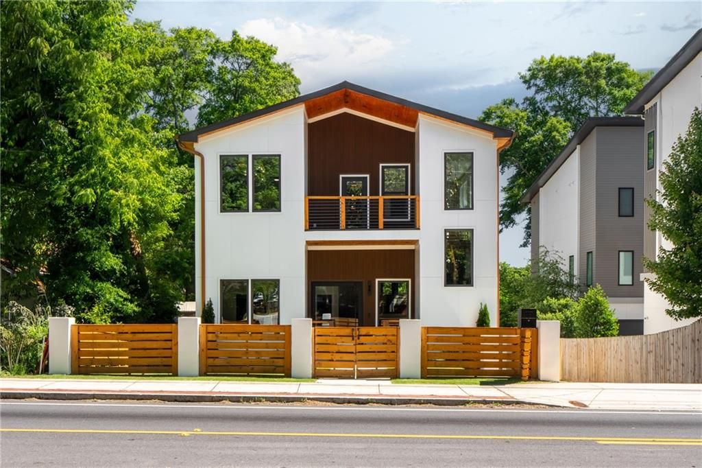 1927 Memorial Drive SE, Atlanta, GA 30317