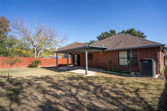 7516 Cats Eye LN, Austin, TX 78747