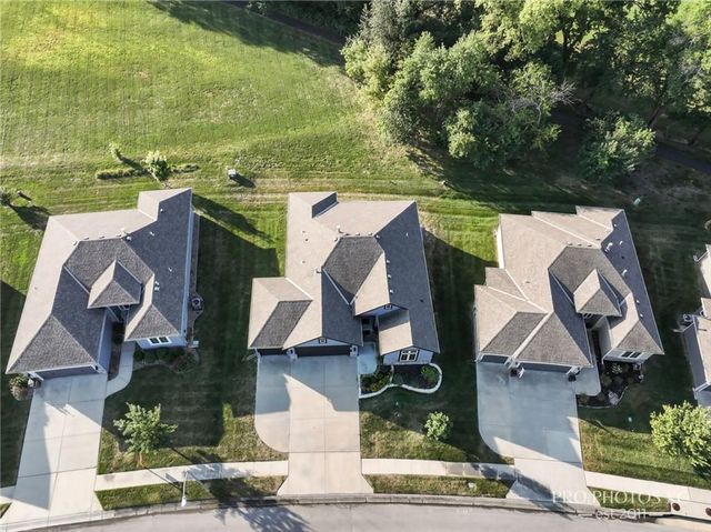 2003 Creek View Lane, Raymore, MO 64083