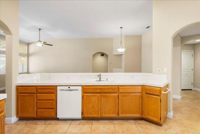 447 Gem Smith Pl, Folsom, CA 95630