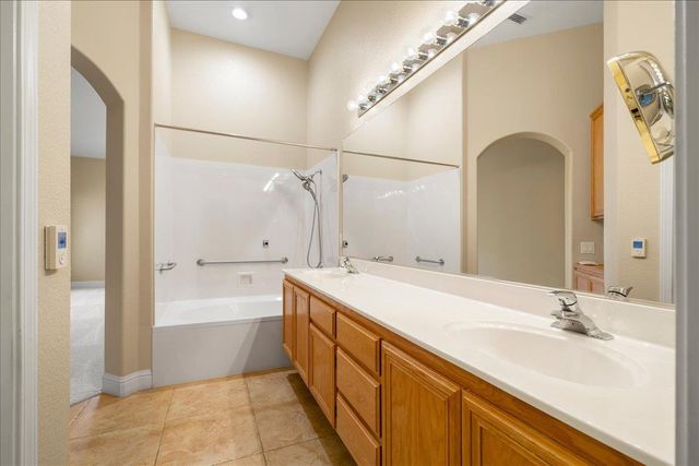 447 Gem Smith Pl, Folsom, CA 95630