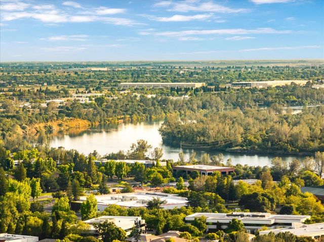 447 Gem Smith Pl, Folsom, CA 95630