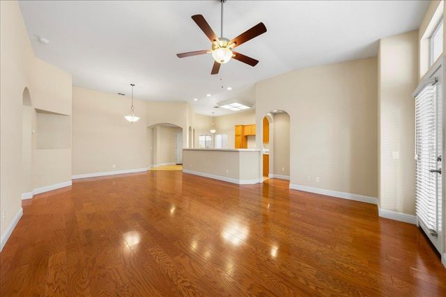 447 Gem Smith Pl, Folsom, CA 95630