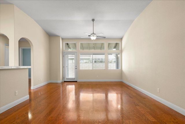 447 Gem Smith Pl, Folsom, CA 95630