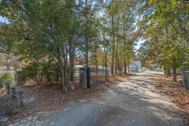 210 Bedford Way, Prosperity, SC 29127