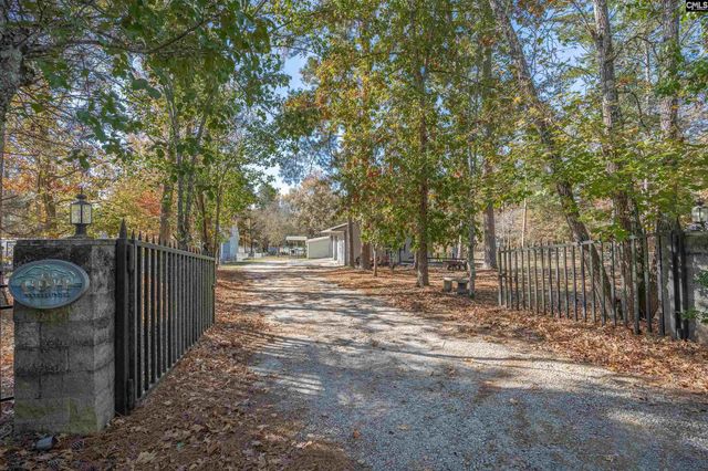 210 Bedford Way, Prosperity, SC 29127