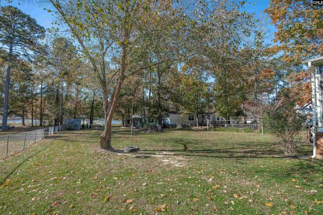 210 Bedford Way, Prosperity, SC 29127