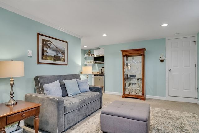 7 Long Terrace, Boston, MA 02132