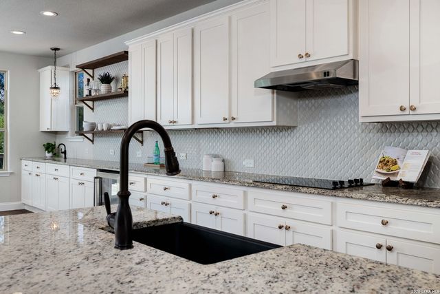 1621 Angolo, New Braunfels, TX 78132