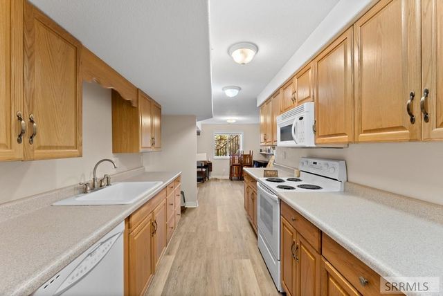 1522 Sod Farm Road, Pocatello, ID 83204