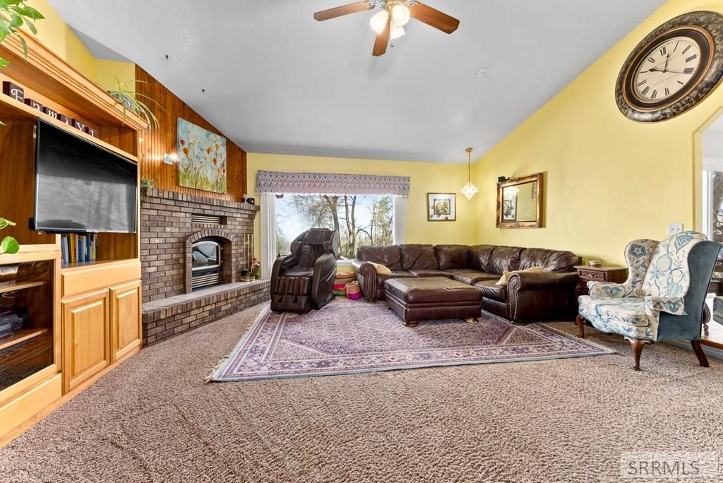 Image 11 of property listing at 1522 Sod Farm Road, Pocatello, ID 83204