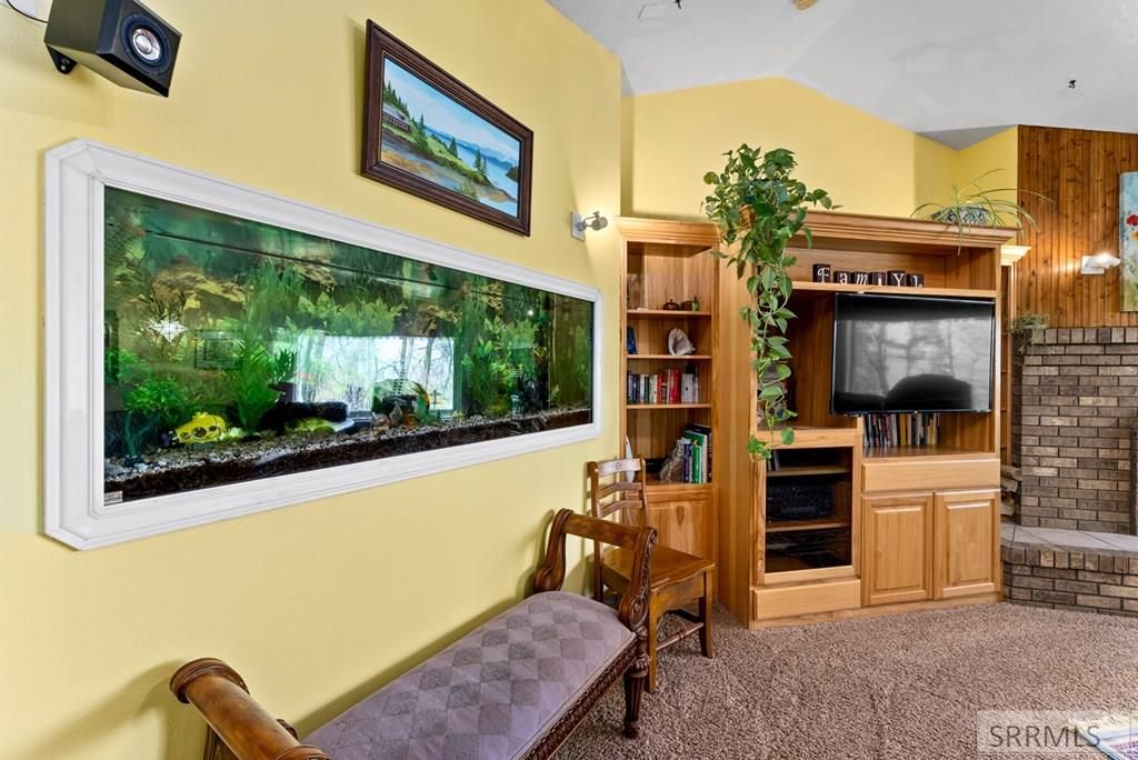 Image 14 of property listing at 1522 Sod Farm Road, Pocatello, ID 83204
