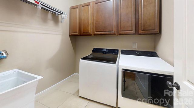 1520 Weatherwood Drive, Lincolnton, NC 28092