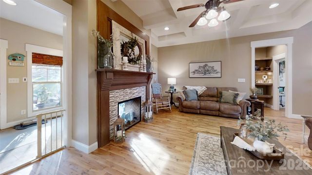 1520 Weatherwood Drive, Lincolnton, NC 28092