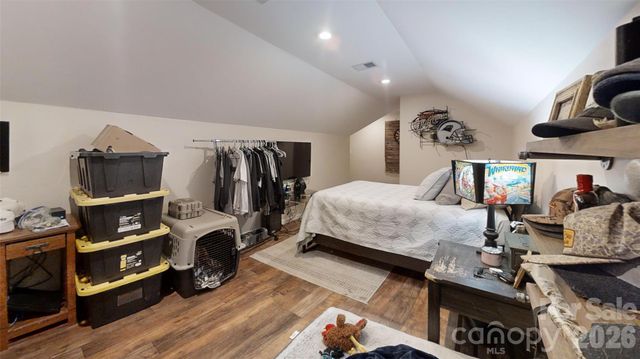 1520 Weatherwood Drive, Lincolnton, NC 28092