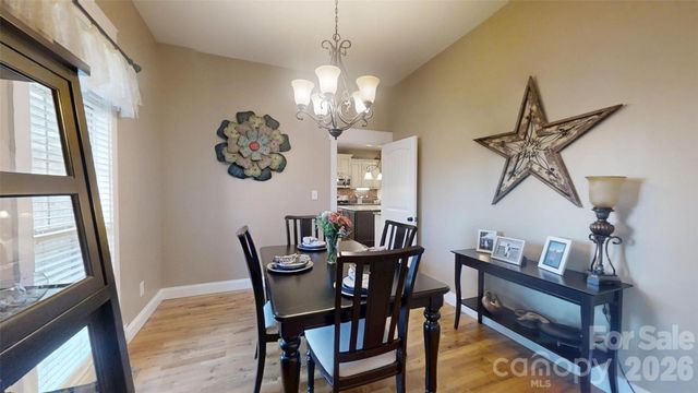 1520 Weatherwood Drive, Lincolnton, NC 28092