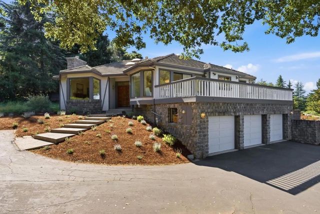 12390 Gigli Court, Los Altos Hills, CA 94022