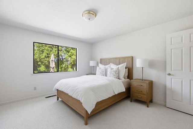 12390 Gigli Court, Los Altos Hills, CA 94022