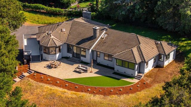 12390 Gigli Court, Los Altos Hills, CA 94022