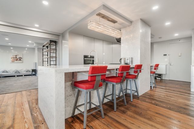 151 Tremont St 6F, Boston, MA 02111