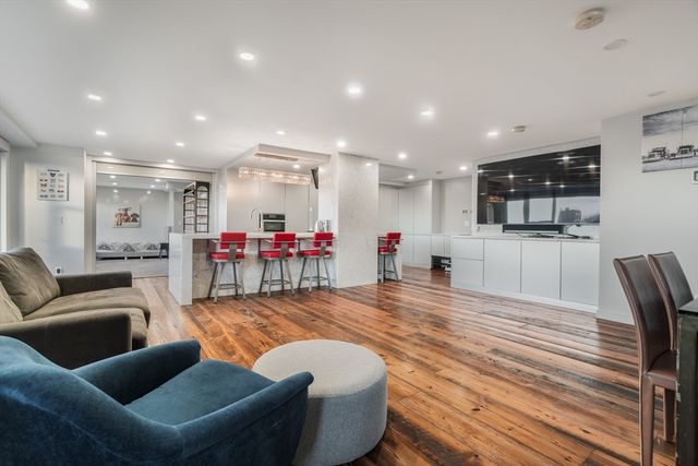 151 Tremont St 6F, Boston, MA 02111