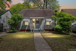 7490 Lamphere, Redford, MI 48239