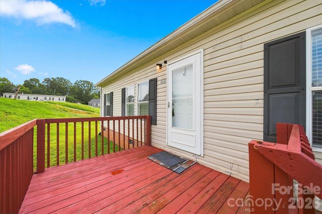 8660 Hollywood Drive, Connelly Springs, NC 28612