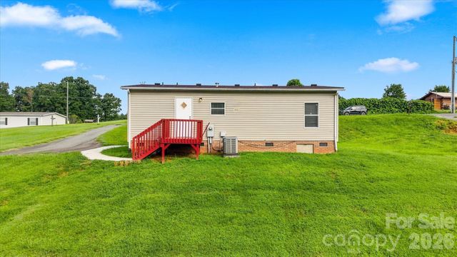 8660 Hollywood Drive, Connelly Springs, NC 28612