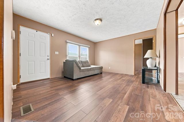 8660 Hollywood Drive, Connelly Springs, NC 28612