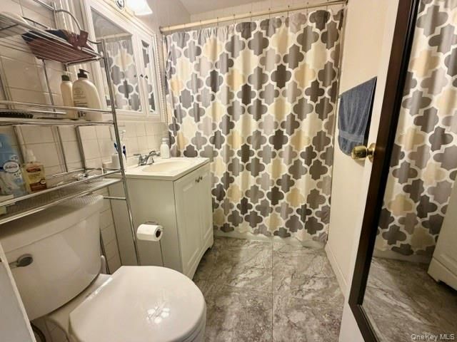 1 Lakeview Drive 4-0, Peekskill, NY 10566