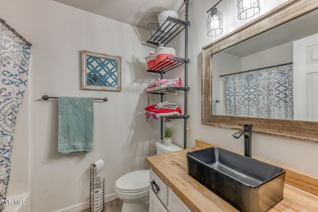 198 Dean Archer Road, Jonesborough, TN 37659