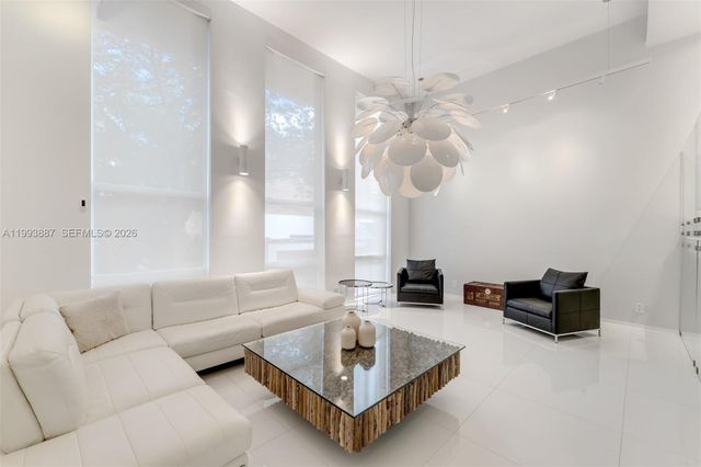 1524 NE Quayside Ter A4, Miami, FL 33138