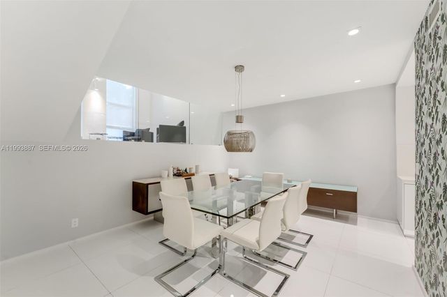 1524 NE Quayside Ter A4, Miami, FL 33138