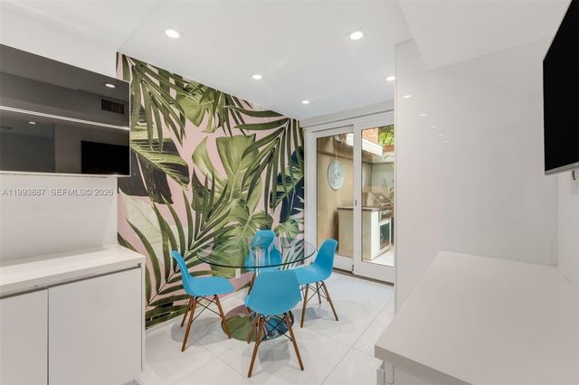 1524 NE Quayside Ter A4, Miami, FL 33138