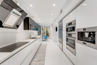 1524 NE Quayside Ter A4, Miami, FL 33138