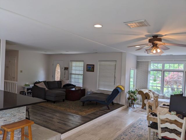 485 HIGHVIEW RD, New Market, VA 22844