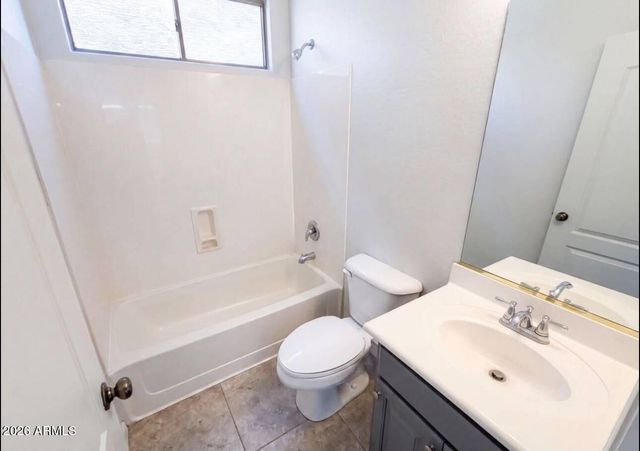 13530 W W Banff Ln, Lane, Surprise, AZ 85379