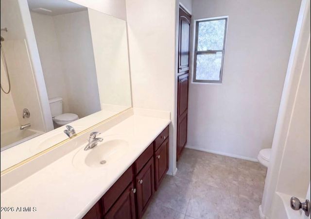 13530 W W Banff Ln, Lane, Surprise, AZ 85379