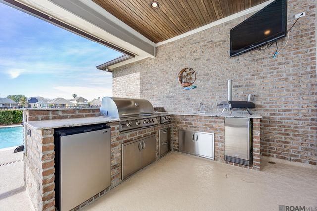 6055 Jonathan Alaric Ave, Gonzales, LA 70737