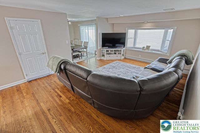 4237 Kota Avenue, Other Pa Counties, PA 17110