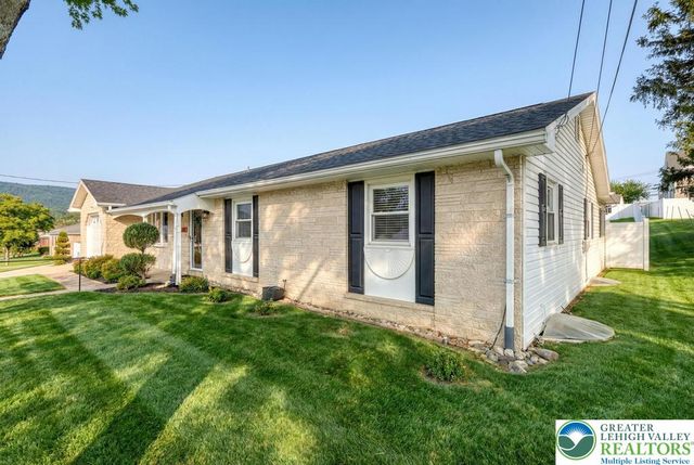 4237 Kota Avenue, Other Pa Counties, PA 17110