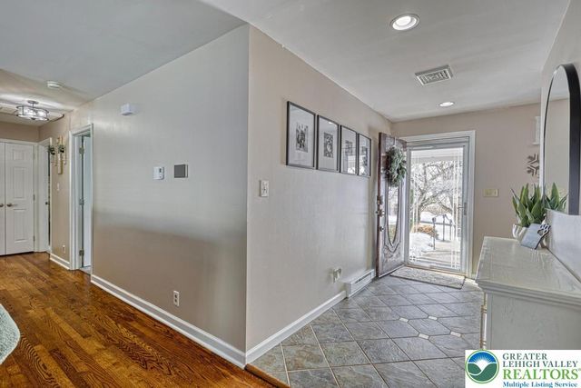 4237 Kota Avenue, Other Pa Counties, PA 17110