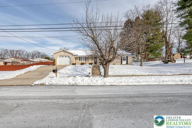 4237 Kota Avenue, Other Pa Counties, PA 17110