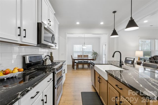 911 Cypress Point Lane, Monroe, NC 28112