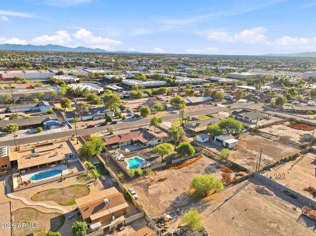 7330 W ANGELA Drive, Glendale, AZ 85308
